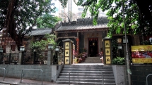 Pak Ti Temple