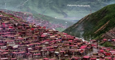 Larung Gar Sichuan